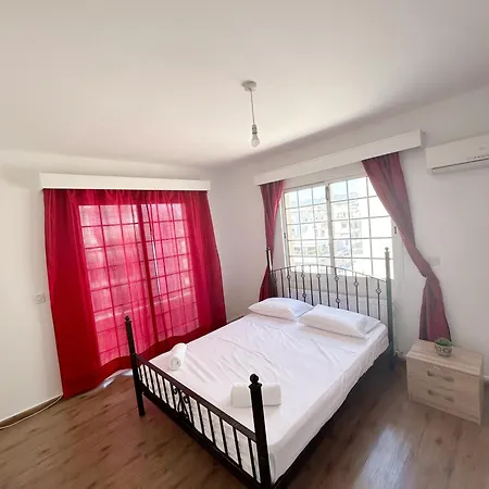 Modern Spacious Penthouse In Apartment Paphos